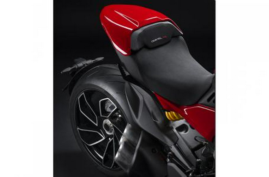 2023 Ducati Diavel V4