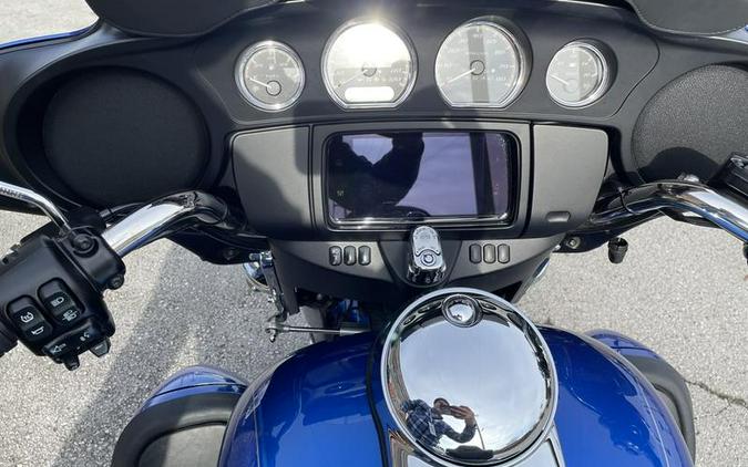 2024 Harley-Davidson® FLHTCUTG - Tri Glide® Ultra