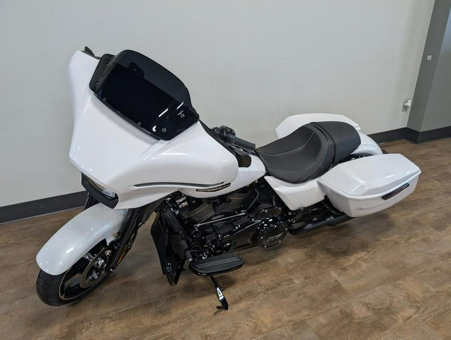 2025 Harley-Davidson® FLHX - Street Glide®