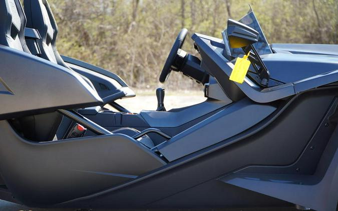 2026 Polaris Slingshot® R Manual