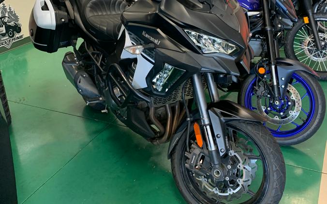 2019 Kawasaki Versys® 1000 SE LT+