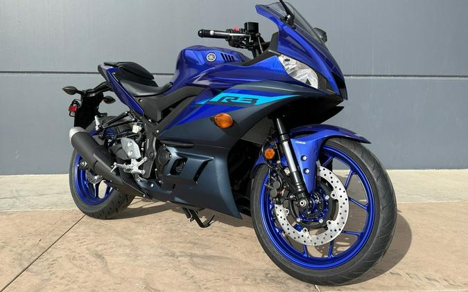 2024 Yamaha YZF-R3 ABS