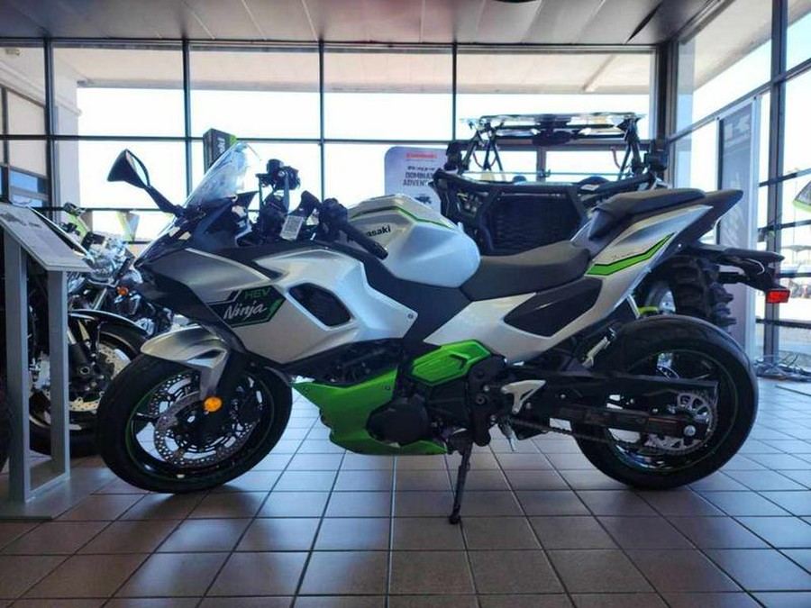 2024 Kawasaki Ninja® 7 Hybrid ABS