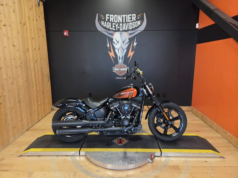 FXBBS 2021 Street Bob® 114