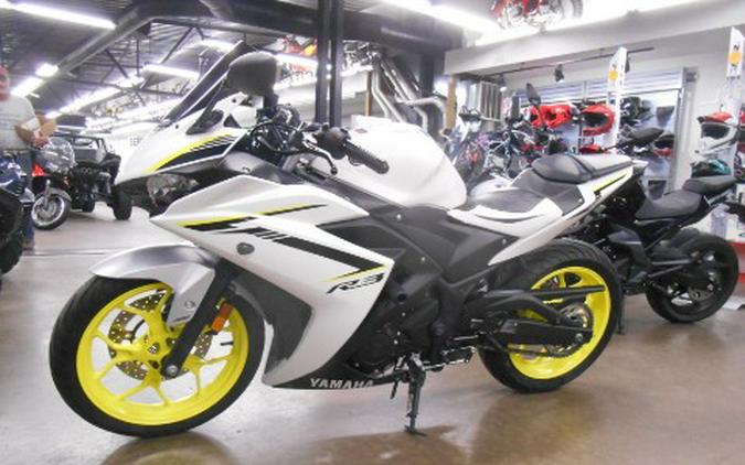 2018 Yamaha YZF-R3 ABS