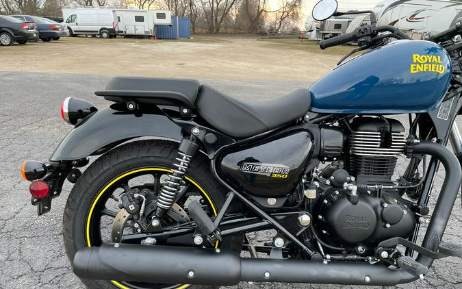 2023 Royal Enfield Meteor 350 - FIREBALL BLUE