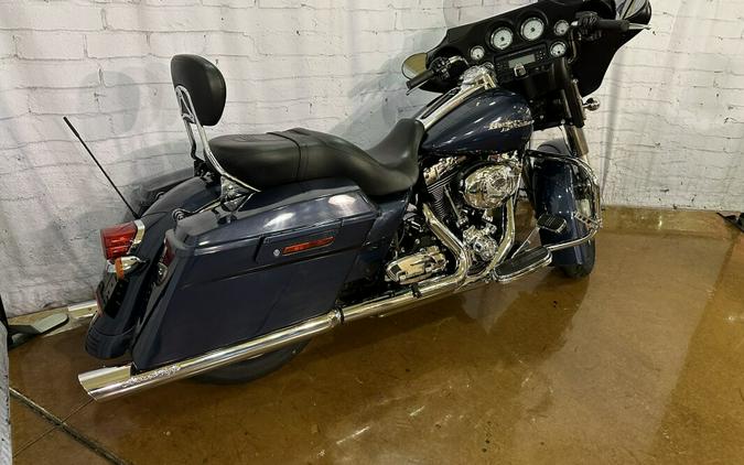 2009 Harley-Davidson Street Glide® FLHX Dark Blue Pearl