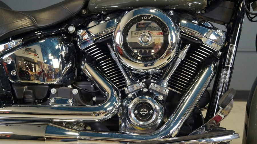 2021 Harley-Davidson® FLHC - Heritage Classic