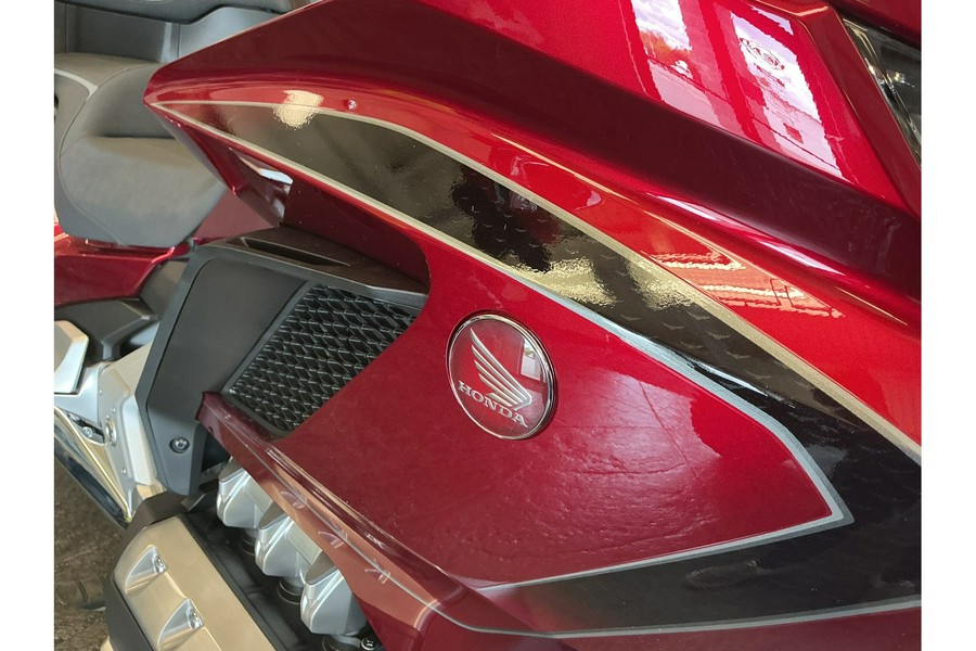 2026 Gold Wing Tour - Honda
