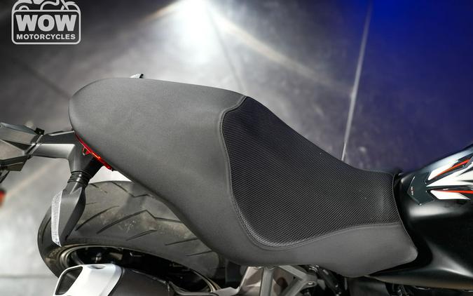 2019 Ducati MONSTER 821