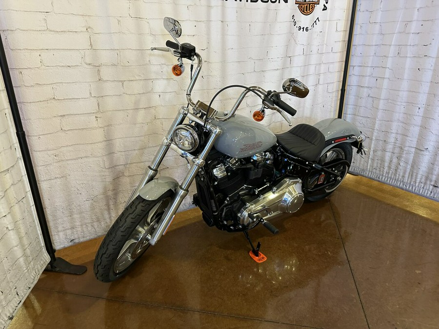 2024 Harley-Davidson Softail Standard FXST Billiard Gray