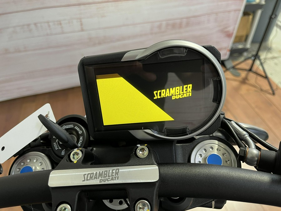 2025 Ducati SCRAMBLER NIGHTSHIFT