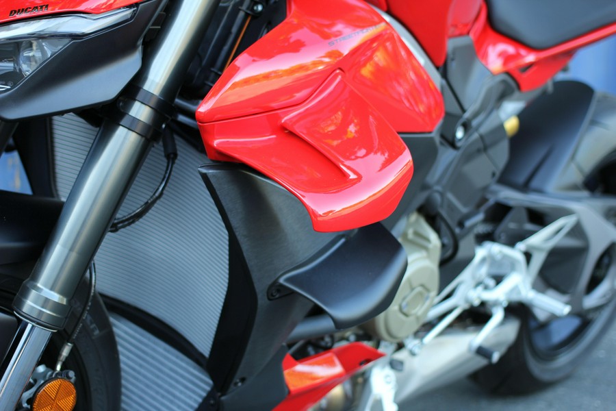 2026 Ducati Streetfighter V4