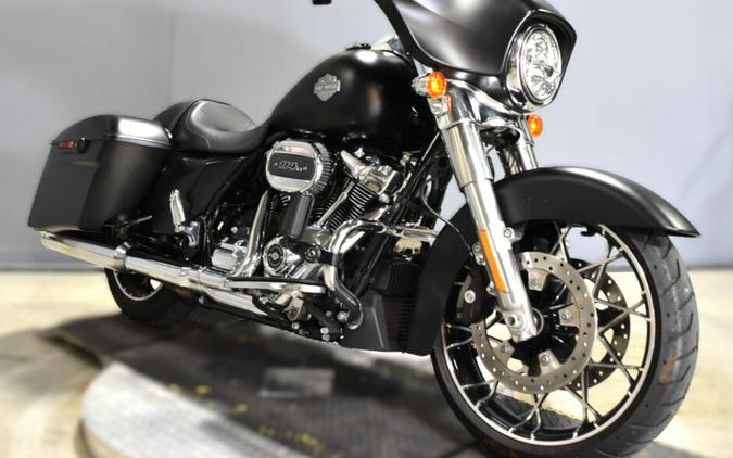 2022 Harley-Davidson Street Glide Special