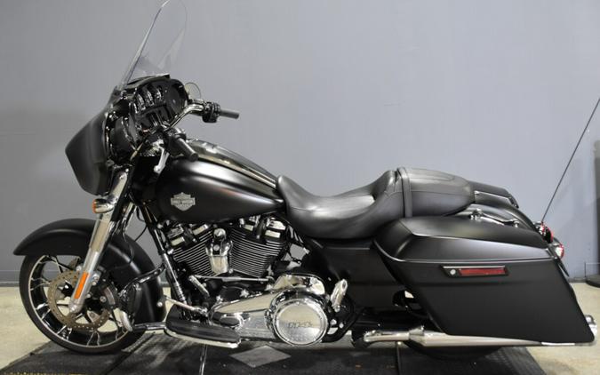 2022 Harley-Davidson Street Glide Special