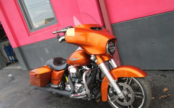 2015 Harley-Davidson® FLHXS - Street Glide® Special