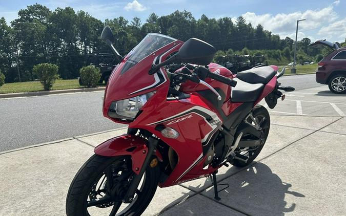 2022 Honda CBR300R ABS