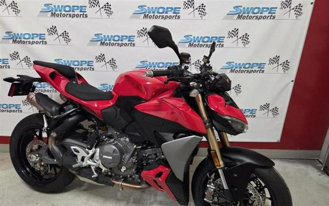 2026 Ducati Streetfighter V2