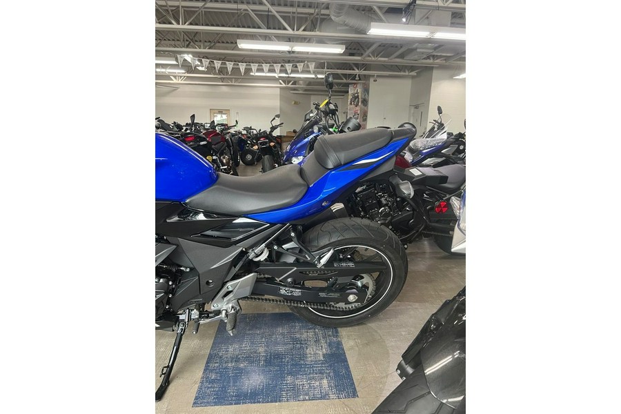 2022 Suzuki GSX 250R ABS