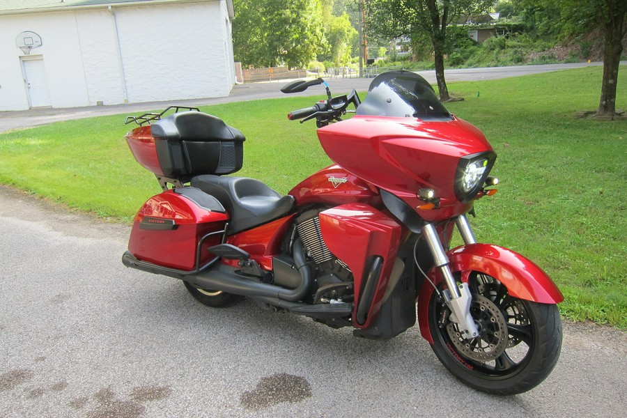 2012 Victory Motorcycles Cross Country Tour™ - Sunset Red, Pearl White