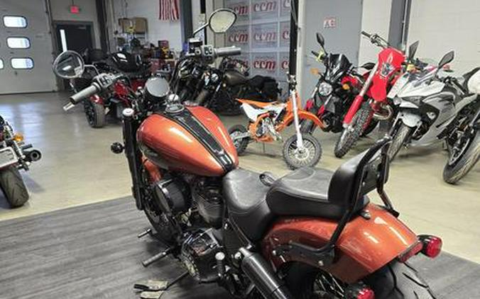 2024 Indian Motorcycle® CHIEF BOBBER DARK HORSE ICON