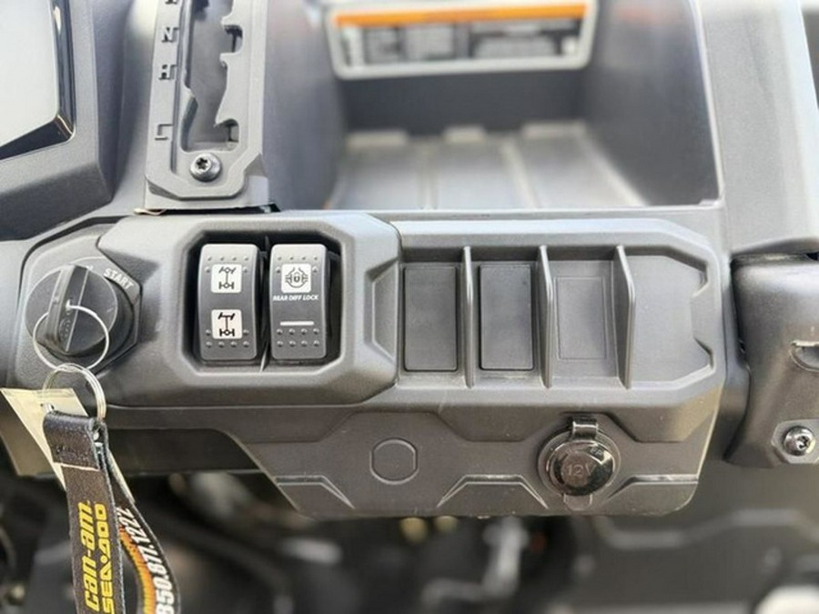 2026 Can-Am Defender HD7