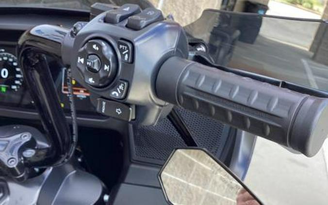 2025 Harley-Davidson® FLTRX - Road Glide®