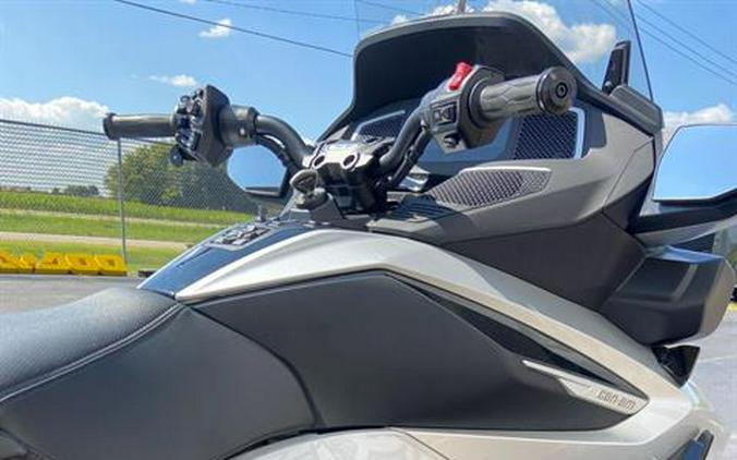 2023 Can-Am Spyder RT Limited