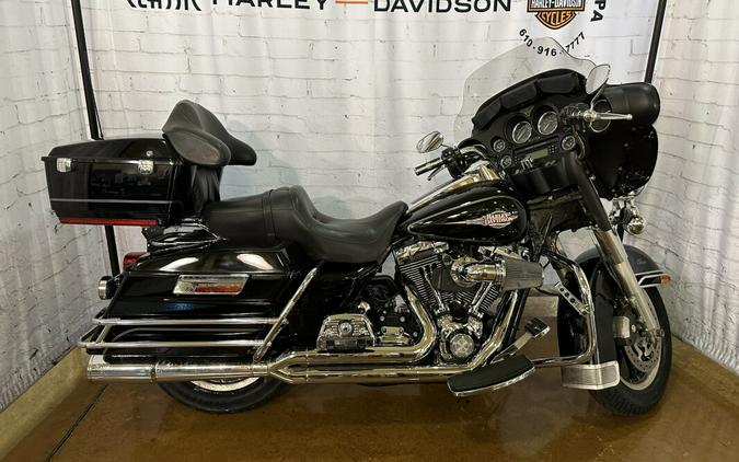 2008 Harley-Davidson Electra Glide® Classic FLHTC Vivid Black