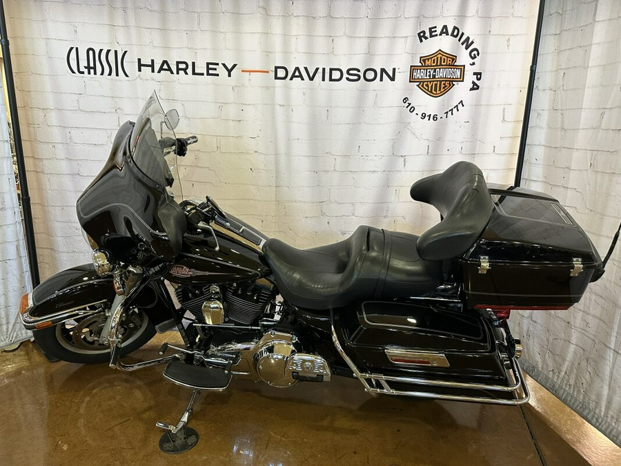 2008 Harley-Davidson Electra Glide® Classic FLHTC Vivid Black