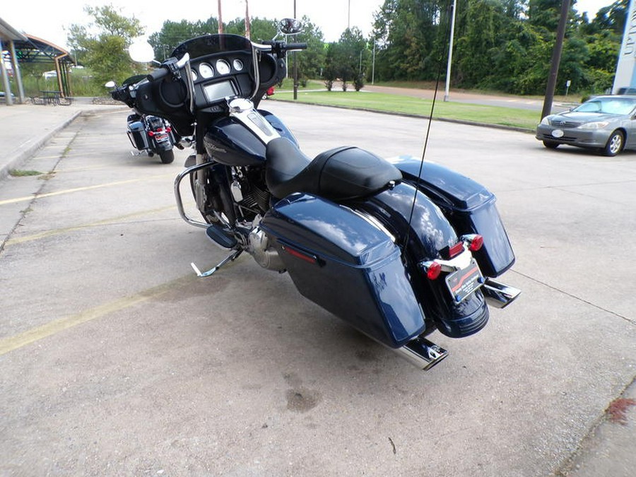 2014 Harley-Davidson® FLHX - Street Glide®