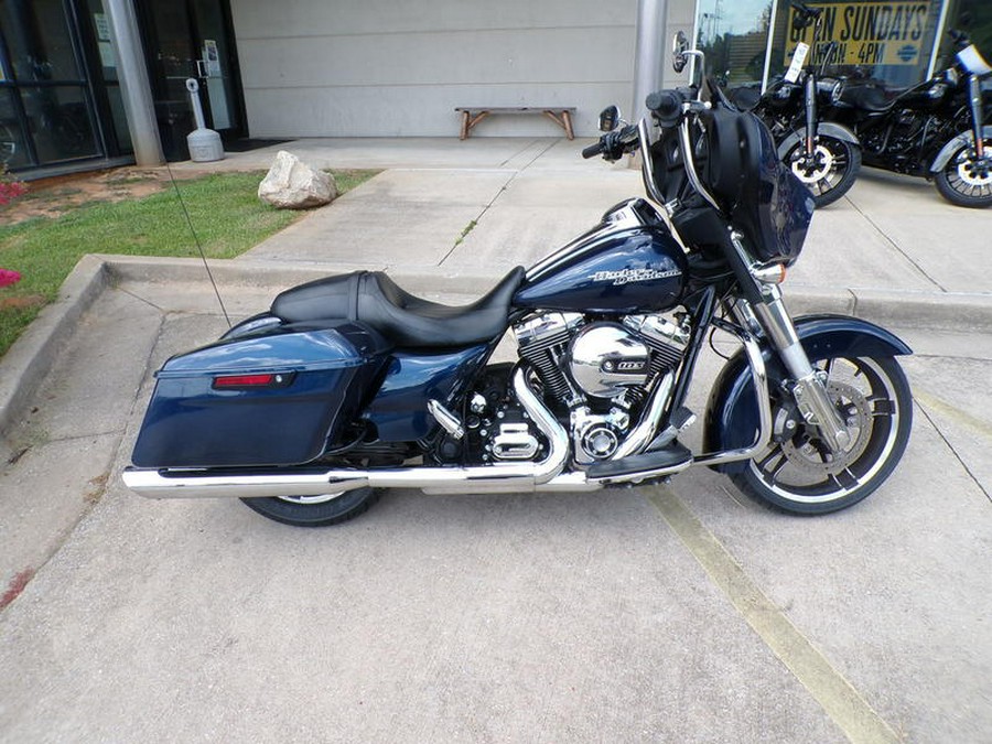 2014 Harley-Davidson® FLHX - Street Glide®