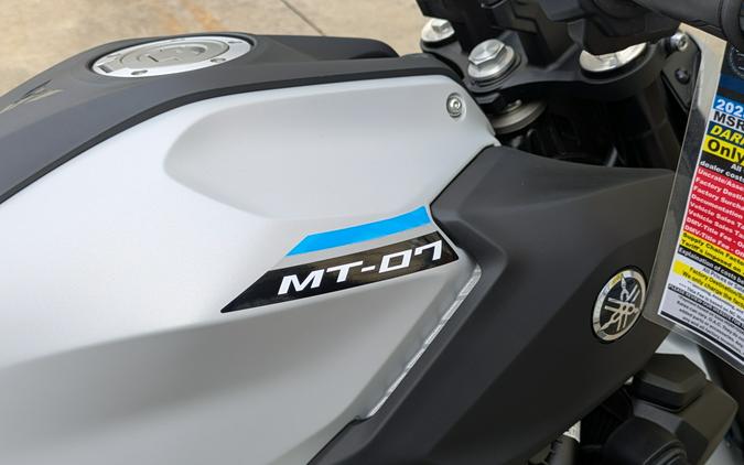 2025 Yamaha MT-07