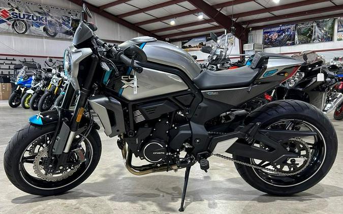 2023 CFMoto 700CL-X Sport