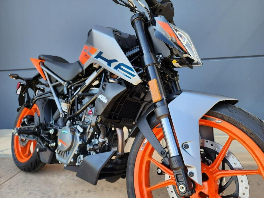 2023 KTM 200 DUKE