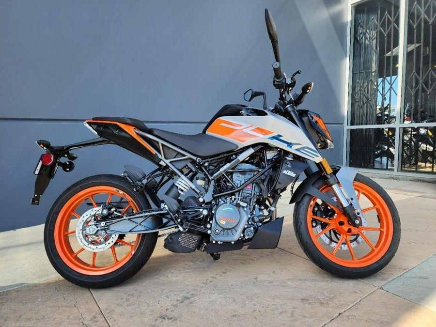 2023 KTM 200 DUKE