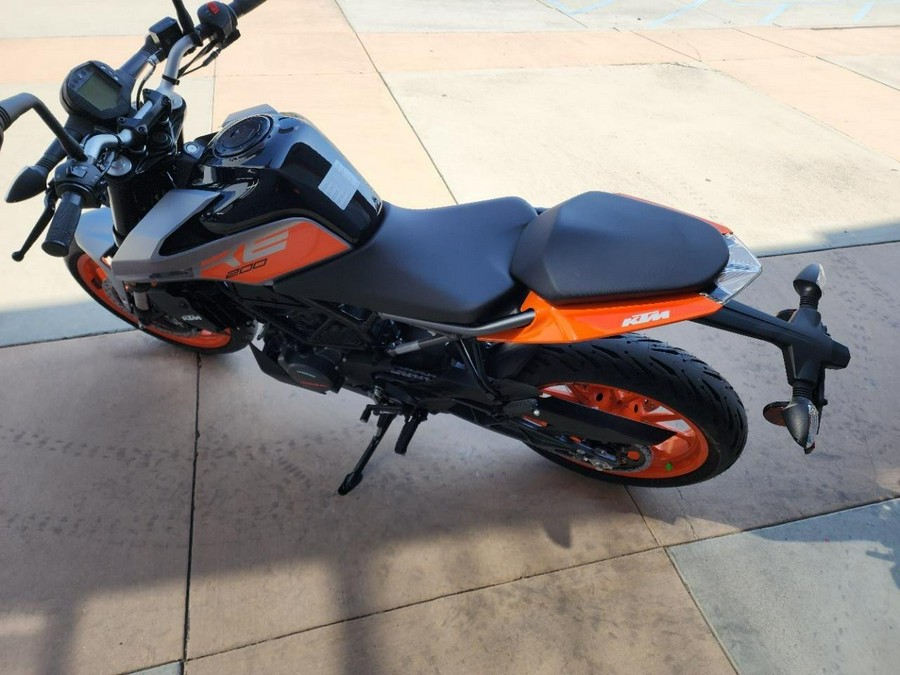 2023 KTM 200 DUKE