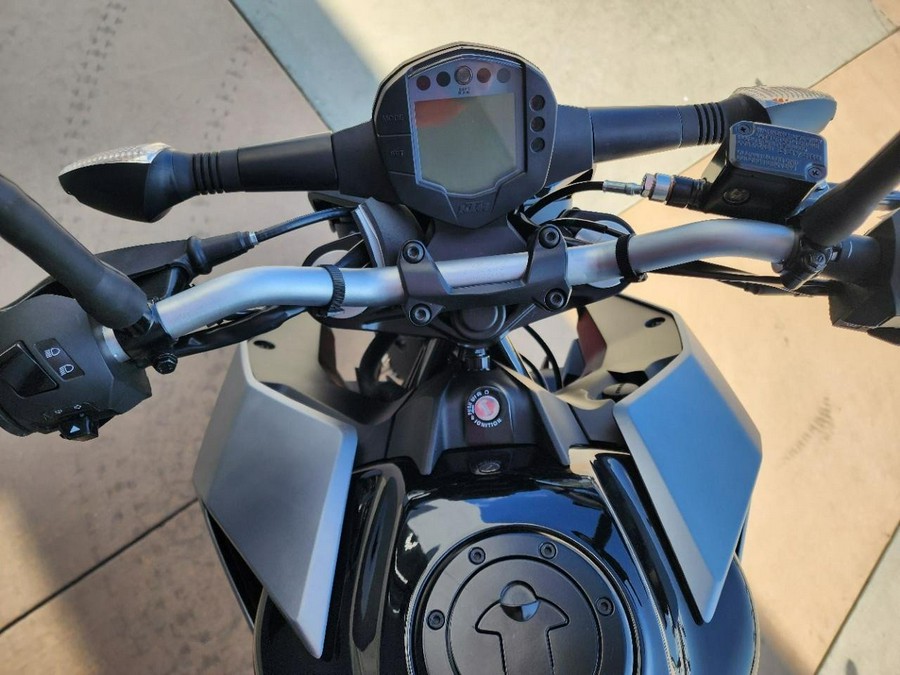 2023 KTM 200 DUKE