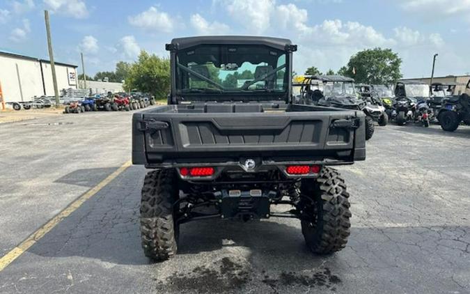 2024 Can-Am® Defender PRO Limited HD10