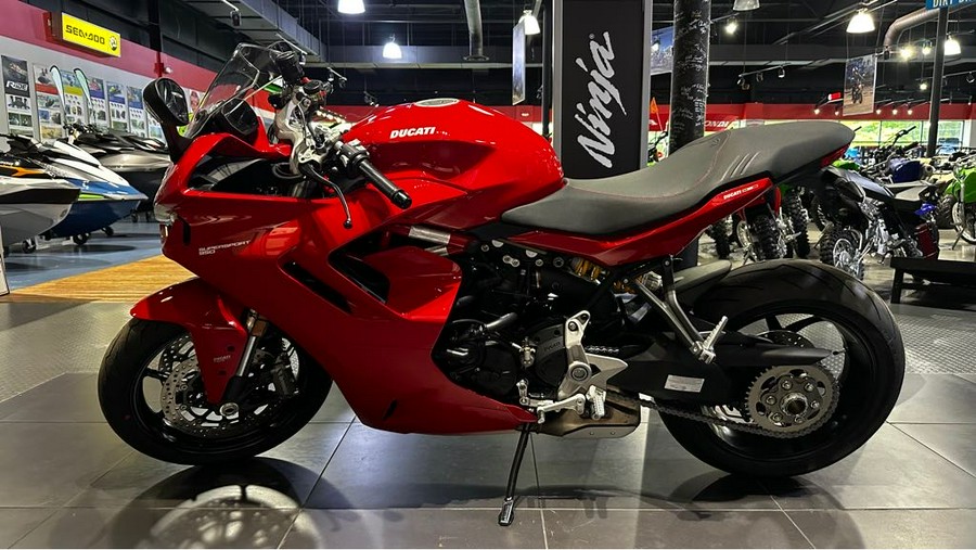 2024 Ducati SuperSport 950