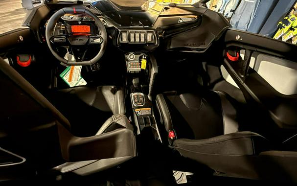 2025 Can-Am® Maverick R Max 999T DCT