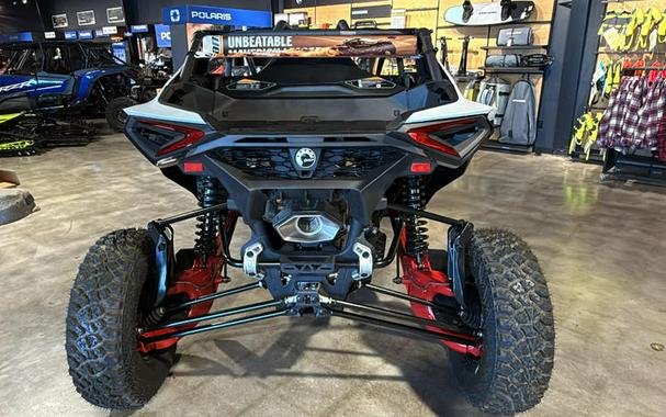2025 Can-Am® Maverick R Max 999T DCT