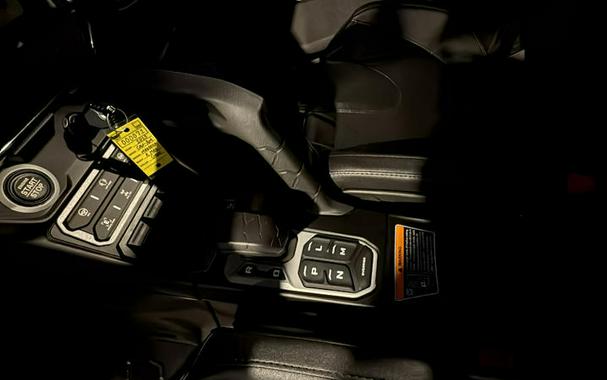 2025 Can-Am® Maverick R Max 999T DCT