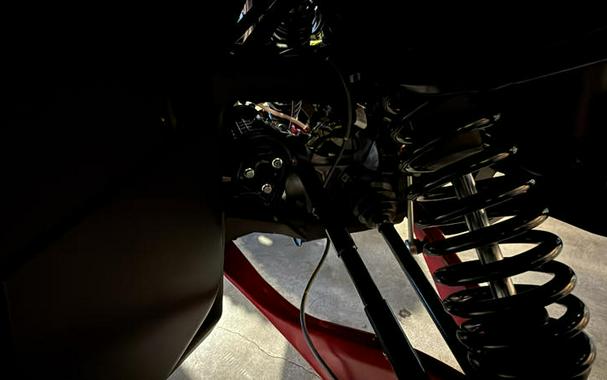 2025 Can-Am® Maverick R Max 999T DCT