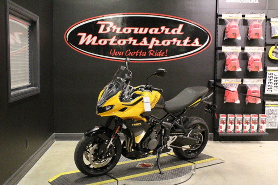 2026 Triumph Tiger Sport 800 GraphiteSapphire Black