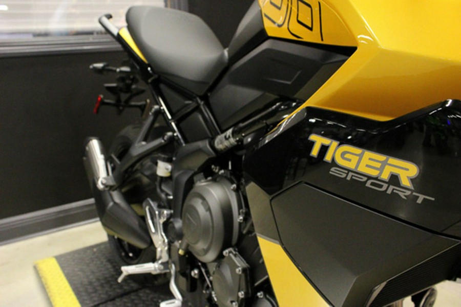 2026 Triumph Tiger Sport 800 GraphiteSapphire Black