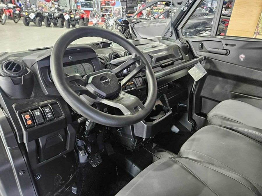 2026 Can-Am Defender PRO Limited HD10