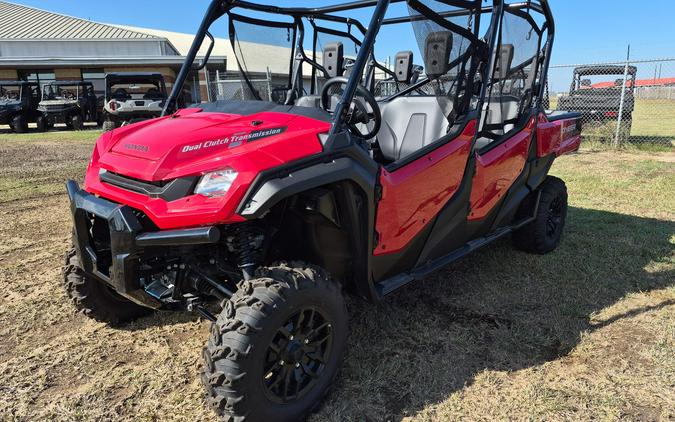 2025 Honda Pioneer 1000-6 Crew Deluxe