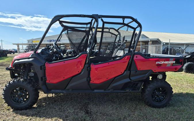 2025 Honda Pioneer 1000-6 Crew Deluxe