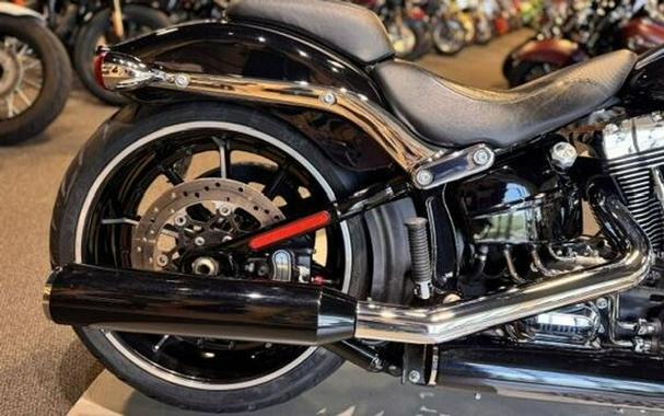 Used 2015 Harley-Davidson Breakout